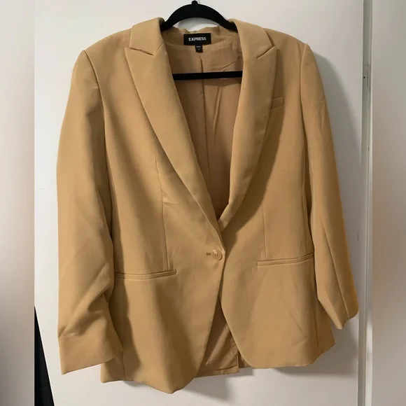 Express Blazer - Picture 3 of 7